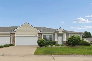 3618 NE Cottonwood Lane, Ankeny, IA 50021