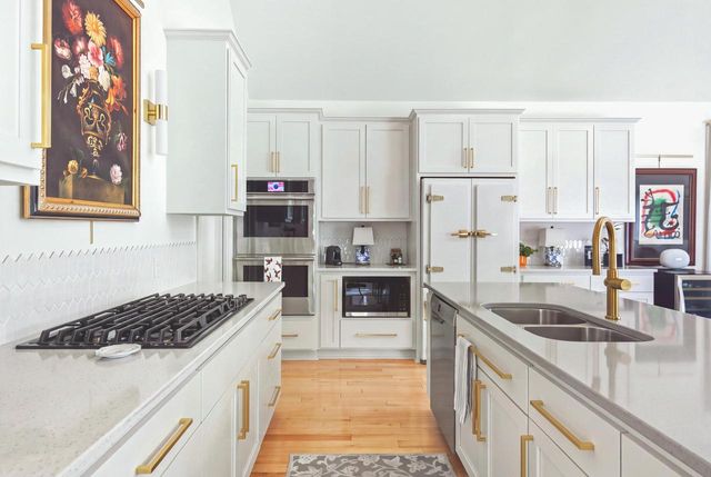 W274S3754 Legend Clubs COURT, Waukesha, WI 53189