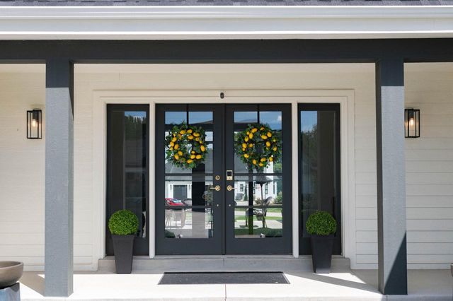 W274S3754 Legend Clubs COURT, Waukesha, WI 53189