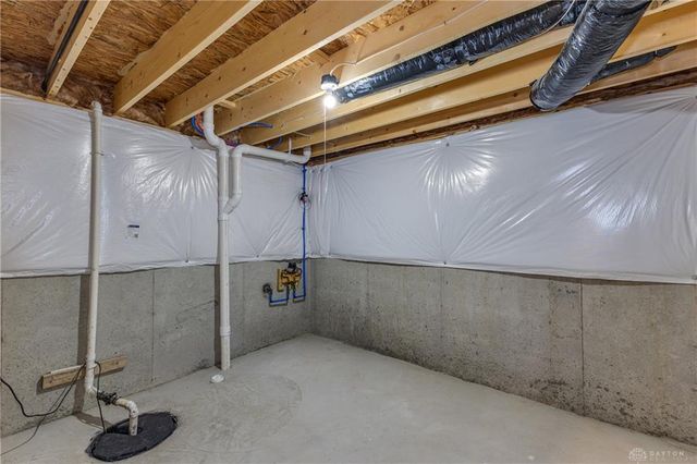 403 Sydney Drive, Tipp City, OH 45371