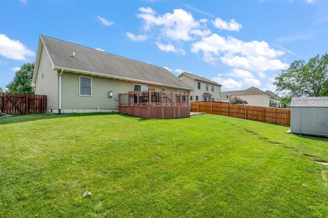 360 E 123rd Place, Crown Point, IN 46307