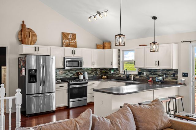 360 E 123rd Place, Crown Point, IN 46307