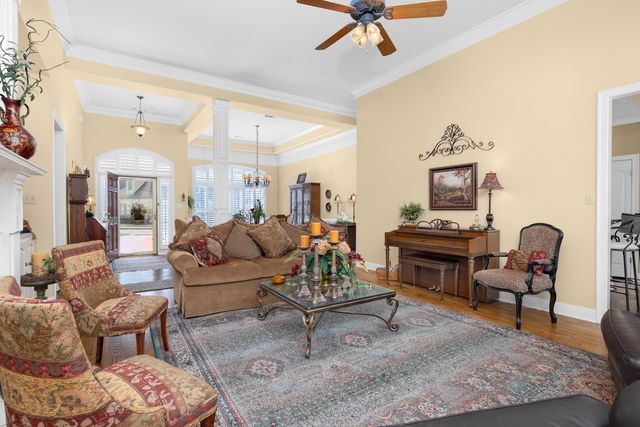 8482 STEINERBRIDGE LN, Germantown, TN 38139