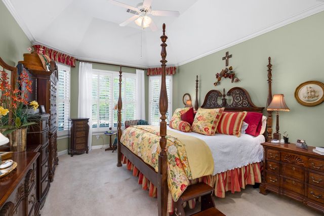 8482 STEINERBRIDGE LN, Germantown, TN 38139