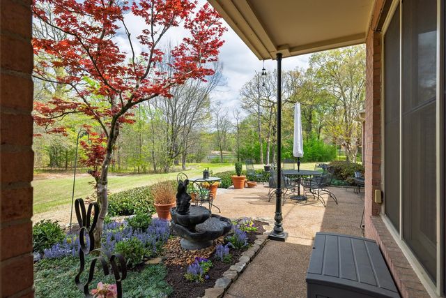 8482 STEINERBRIDGE LN, Germantown, TN 38139