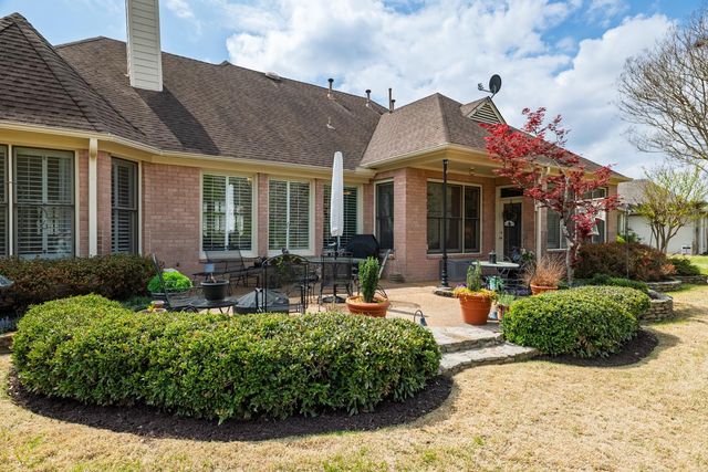 8482 STEINERBRIDGE LN, Germantown, TN 38139