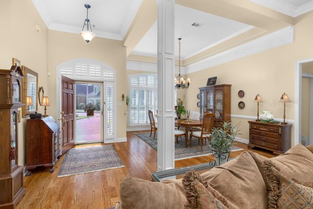 8482 STEINERBRIDGE LN, Germantown, TN 38139