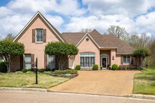 8482 STEINERBRIDGE LN, Germantown, TN 38139