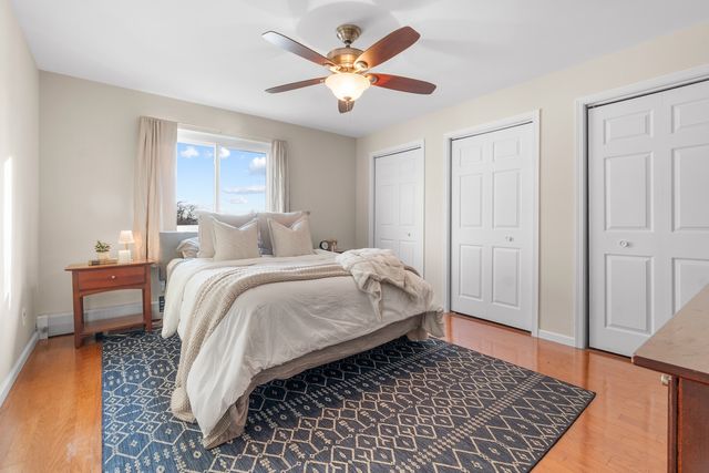 1001 N Mill Street 302, Naperville, IL 60563