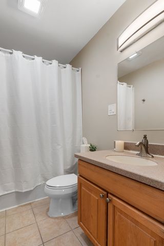 1001 N Mill Street 302, Naperville, IL 60563