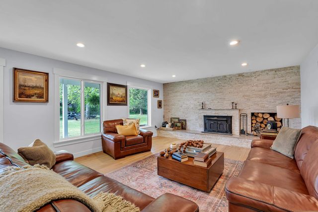 959 Turkey Farm Road, Chesnee, SC 29323