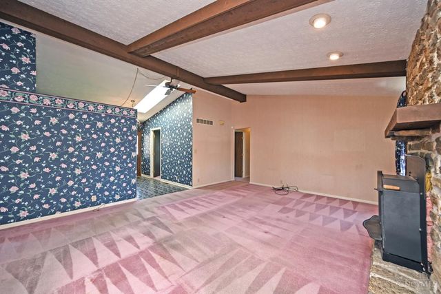 7597 Whitehall Circle W, West Chester, OH 45069