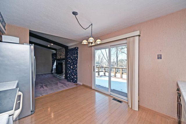 7597 Whitehall Circle W, West Chester, OH 45069