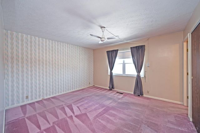 7597 Whitehall Circle W, West Chester, OH 45069