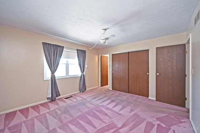 7597 Whitehall Circle W, West Chester, OH 45069