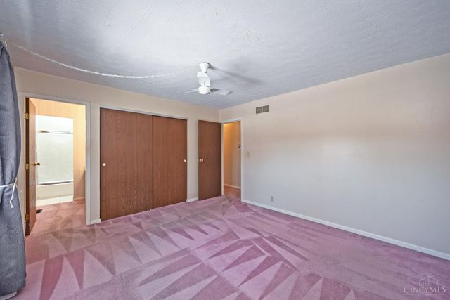 7597 Whitehall Circle W, West Chester, OH 45069