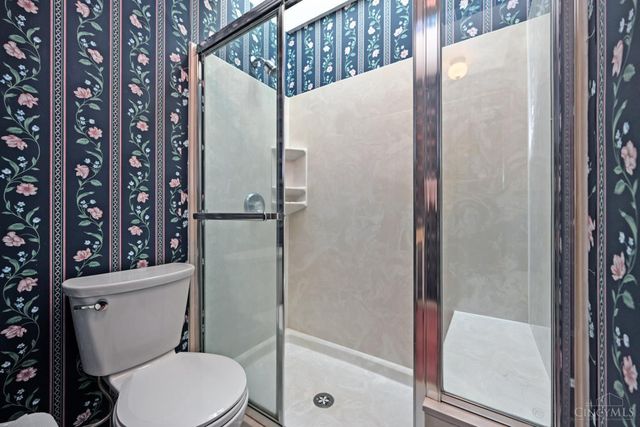 7597 Whitehall Circle W, West Chester, OH 45069