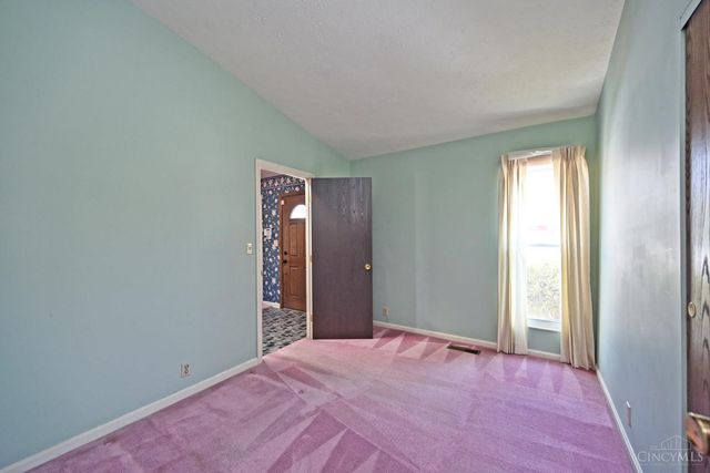 7597 Whitehall Circle W, West Chester, OH 45069