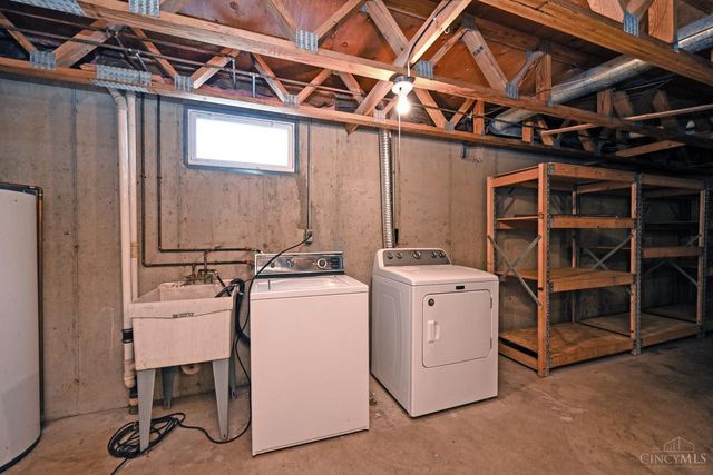 7597 Whitehall Circle W, West Chester, OH 45069