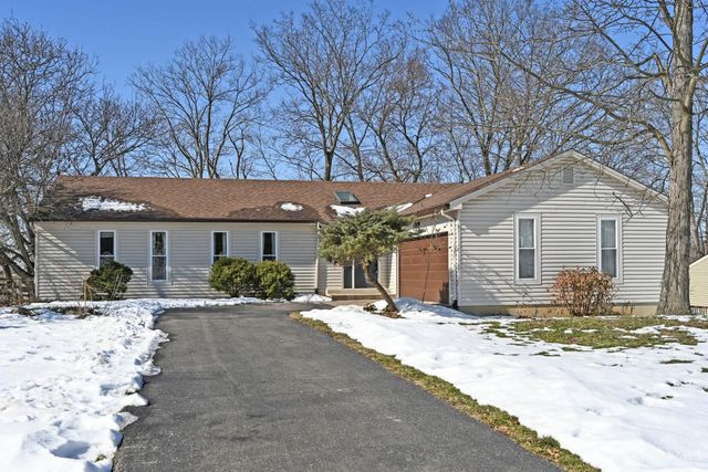 7597 Whitehall Circle W, West Chester, OH 45069