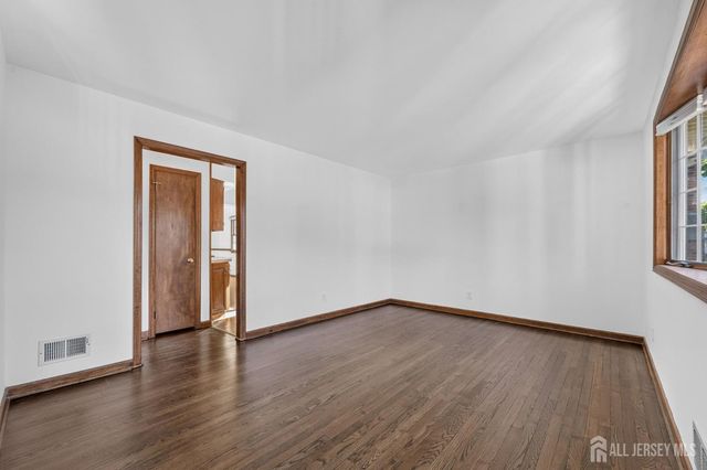 117 Madison Drive, South Plainfield, NJ 07080