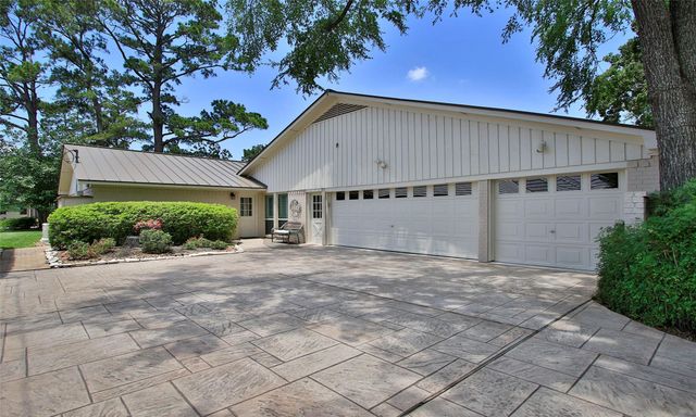 6002 Coral Ridge Road, Houston, TX 77069