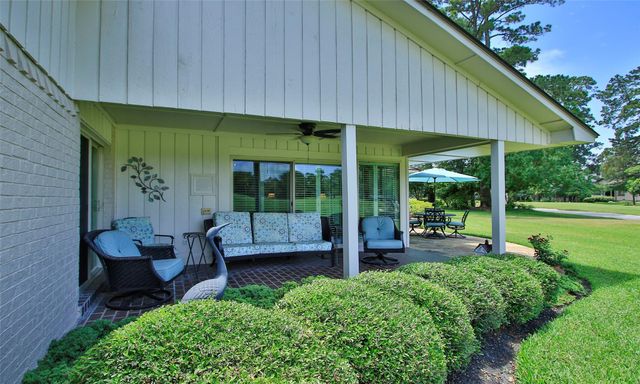 6002 Coral Ridge Road, Houston, TX 77069