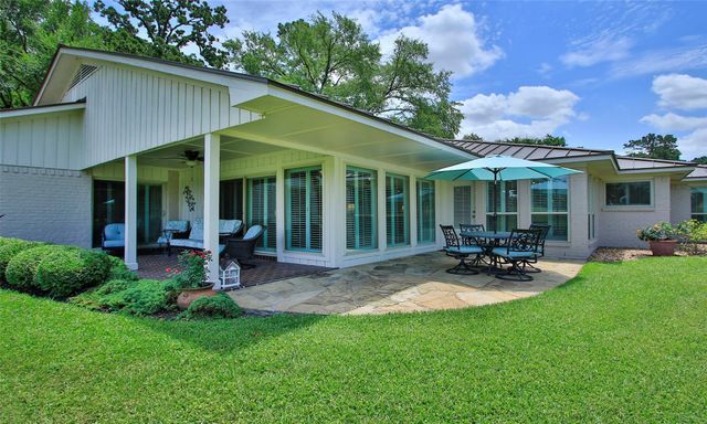 6002 Coral Ridge Road, Houston, TX 77069