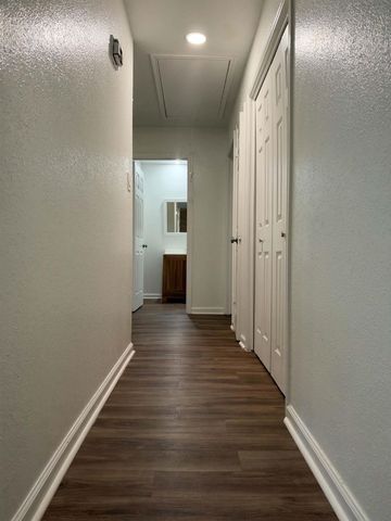 10952 Bexley Drive 952, Houston, TX 77099
