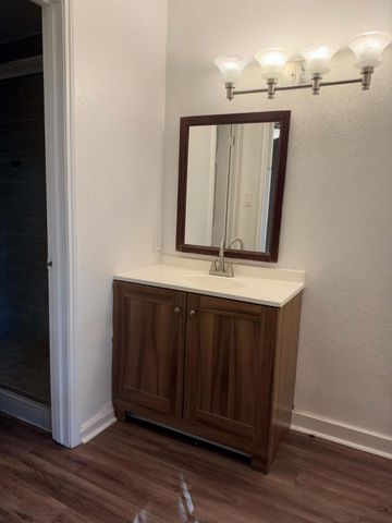 10952 Bexley Drive 952, Houston, TX 77099