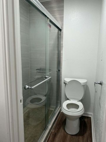 10952 Bexley Drive 952, Houston, TX 77099