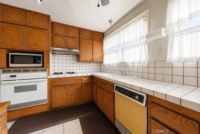1736 W 51st, Los Angeles, CA 90062