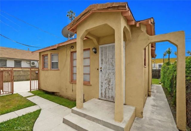 1736 W 51st, Los Angeles, CA 90062