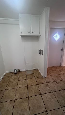 1562 Raintree Lakes Circle, Big Sandy, TX 75755