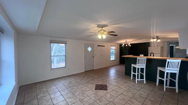 1562 Raintree Lakes Circle, Big Sandy, TX 75755