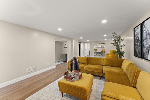 231 Birchwood Drive N, Stillwater, MN 55082