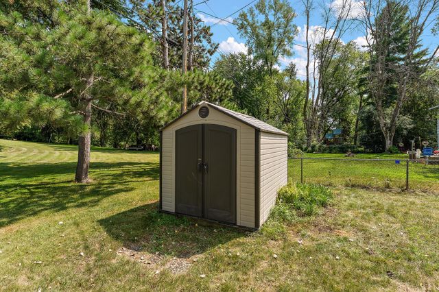 231 Birchwood Drive N, Stillwater, MN 55082