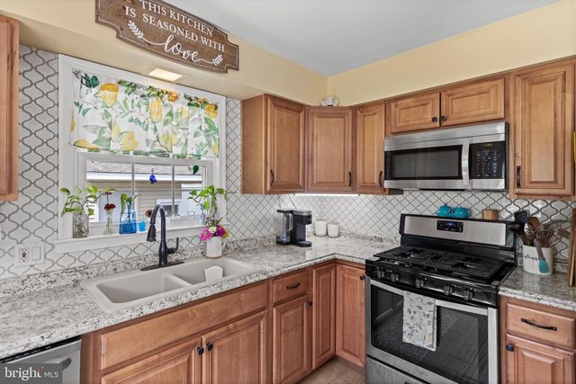 195 MARY ELMER DR, Bridgeton, NJ 08302