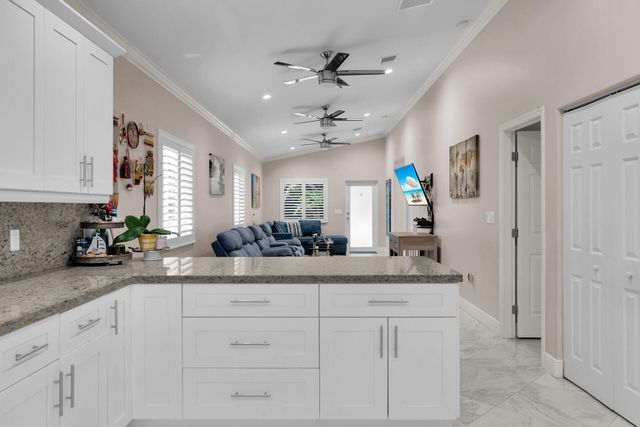 16 Jewfish Avenue, Key Largo, FL 33037