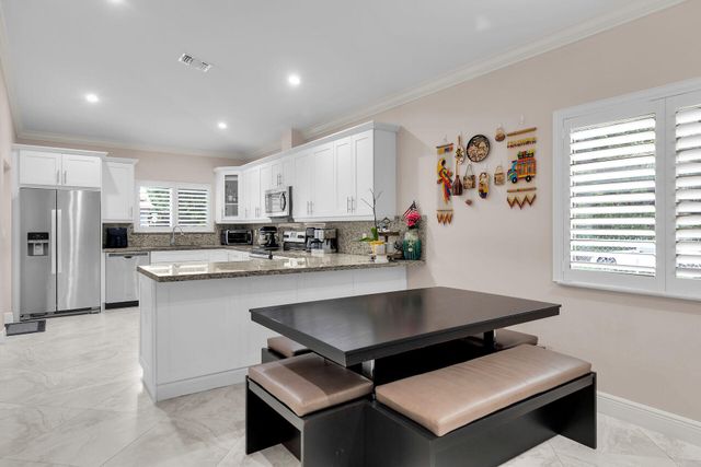 16 Jewfish Avenue, Key Largo, FL 33037