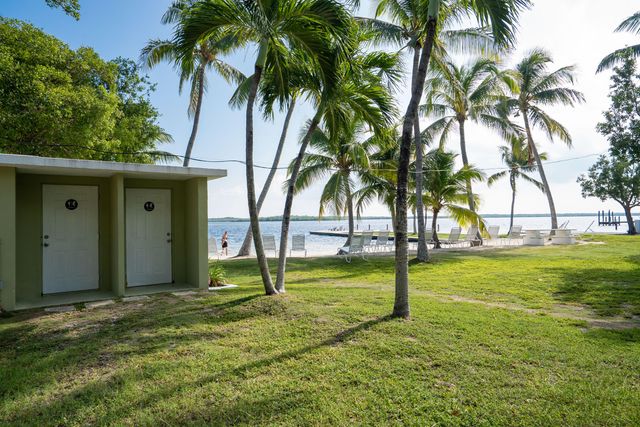 16 Jewfish Avenue, Key Largo, FL 33037