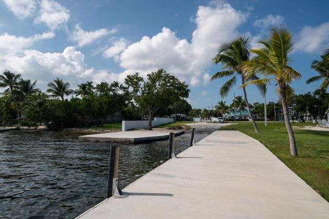 16 Jewfish Avenue, Key Largo, FL 33037