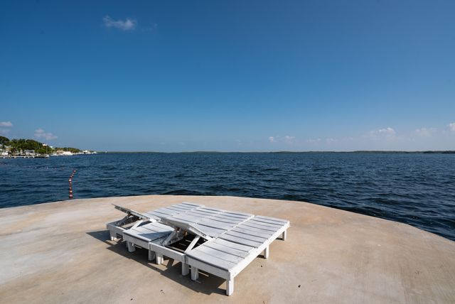 16 Jewfish Avenue, Key Largo, FL 33037