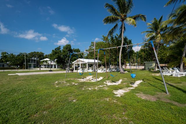 16 Jewfish Avenue, Key Largo, FL 33037