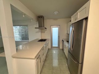 7430 Carlyle Ave 1, Miami Beach, FL 33141