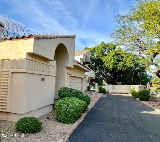 7240 N DREAMY DRAW Drive 114, Phoenix, AZ 85020