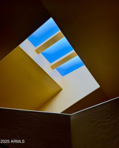 7240 N DREAMY DRAW Drive 114, Phoenix, AZ 85020