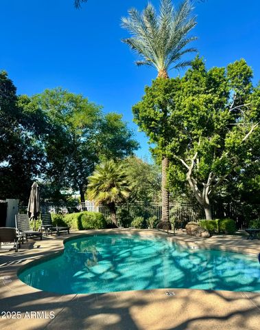 7240 N DREAMY DRAW Drive 114, Phoenix, AZ 85020