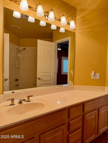 7240 N DREAMY DRAW Drive 114, Phoenix, AZ 85020