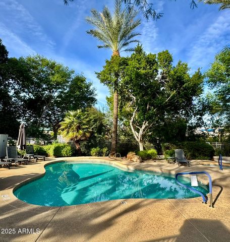 7240 N DREAMY DRAW Drive 114, Phoenix, AZ 85020